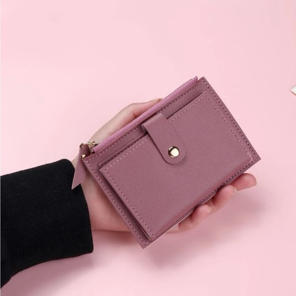 Handbags - ⚠️Clearance Dusty Pink Slim Bifold Wallet / Cardholder